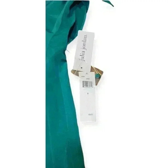 Julia Jordan Women's Cold Shoulder Dress Green Size 8 NWT Timeless Style - Picture 6 of 8